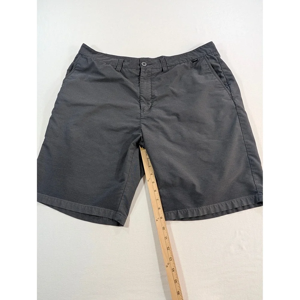 TravisMathew Mens Golf Performance Shorts Dark Gray Micro Stripe Size 40